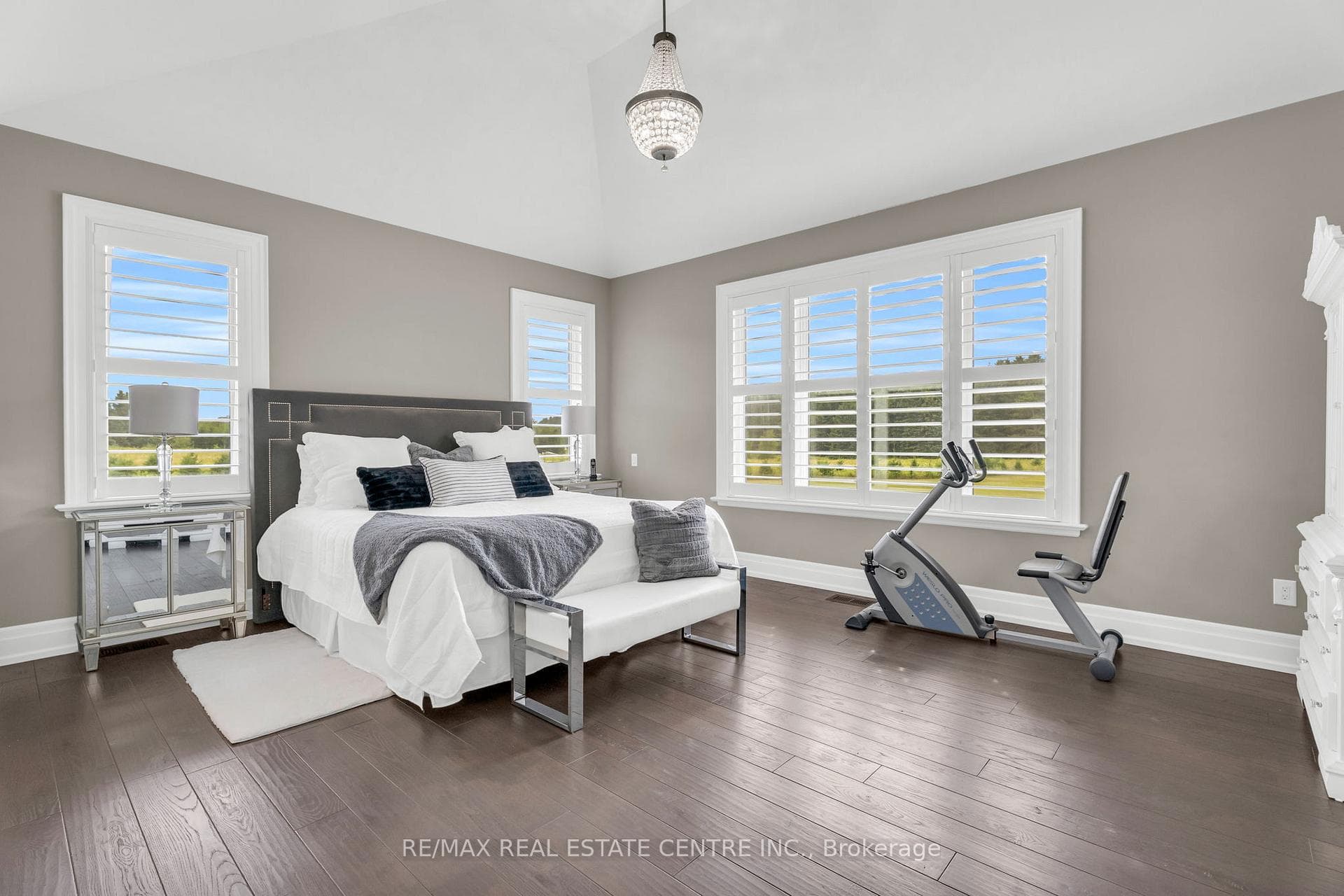 023181 Erin East Garafraxa Townline photo 37