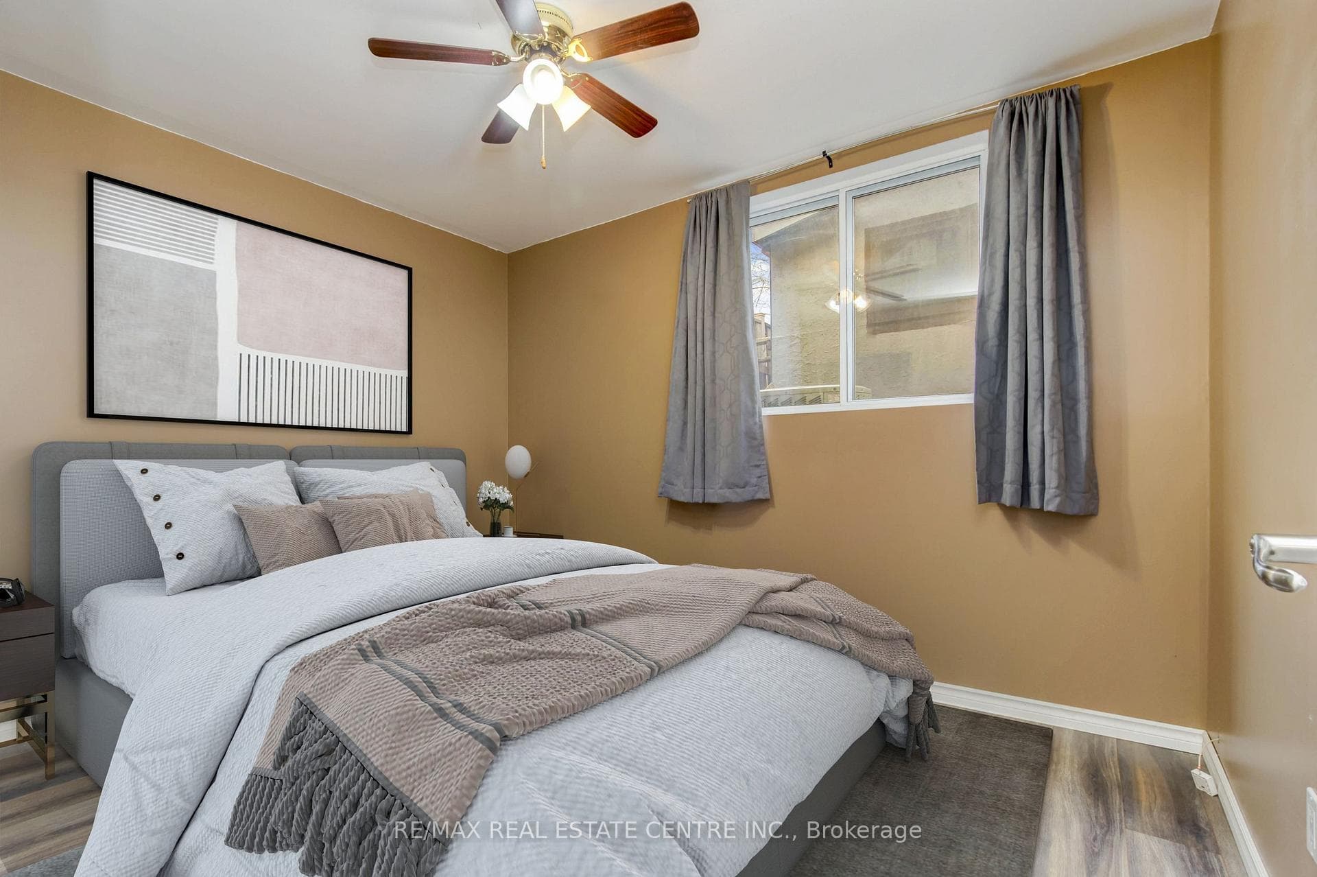 Bedroom 3 (virtually staged)