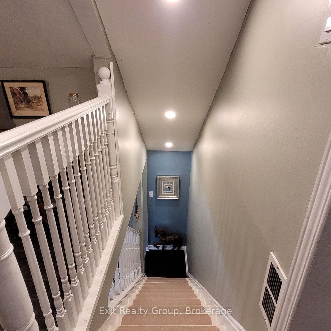 100 Arlington Avenue photo 27