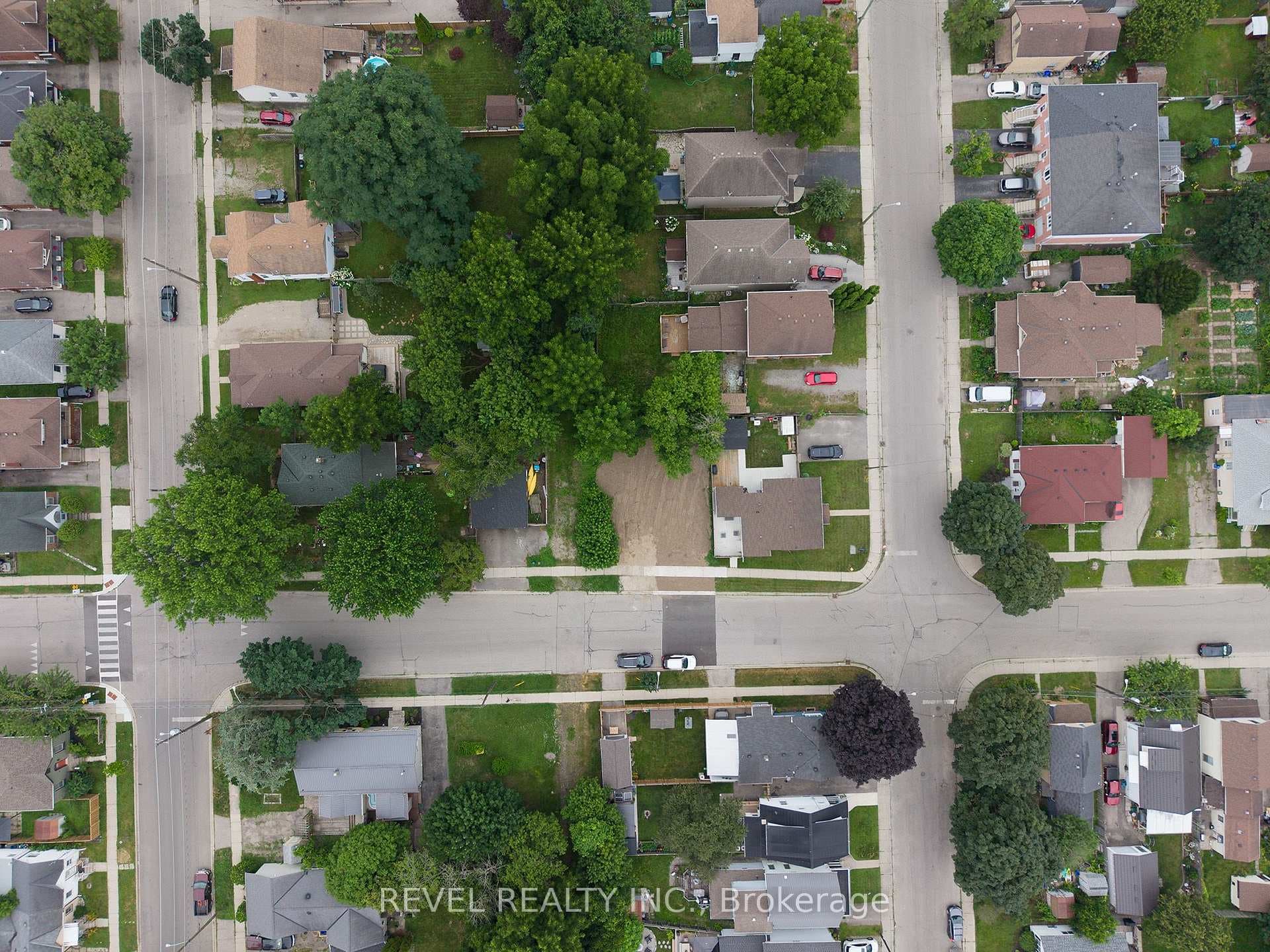145 Catharine Avenue photo 9