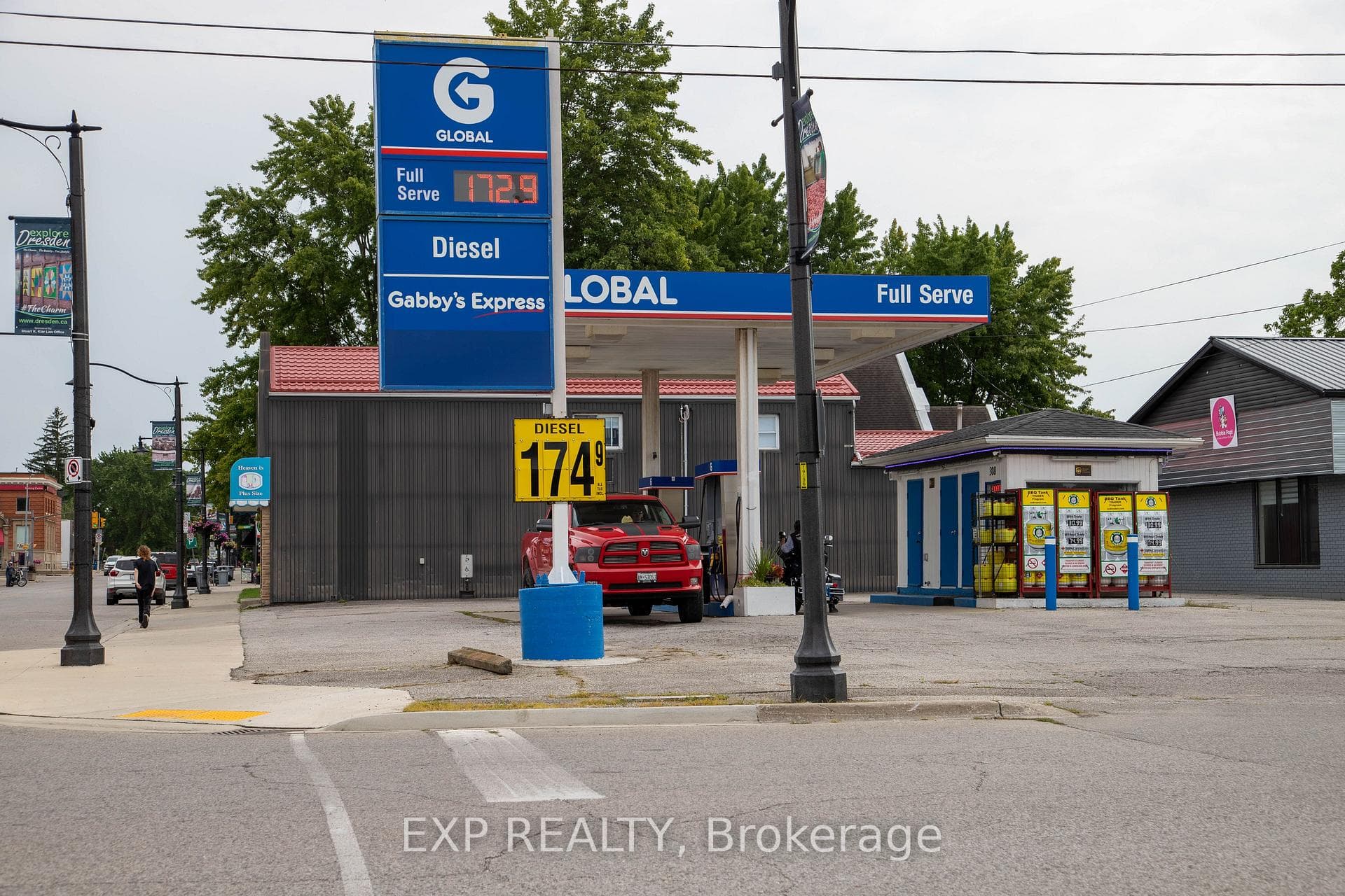 308 St. George Street photo 2