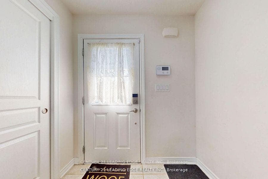 4323 Eclipse Way photo 10