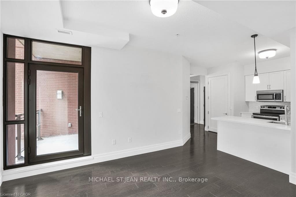 112 King Street Unit 1111 photo 22