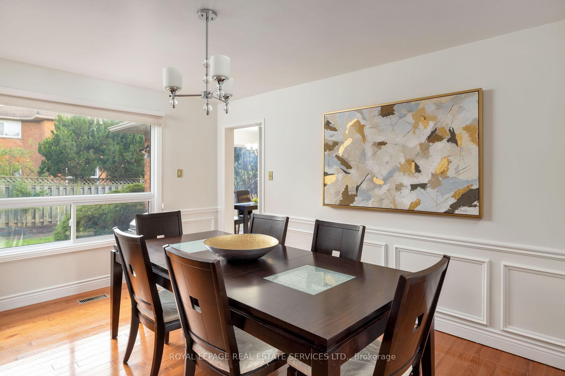 164 Warner Drive photo 4