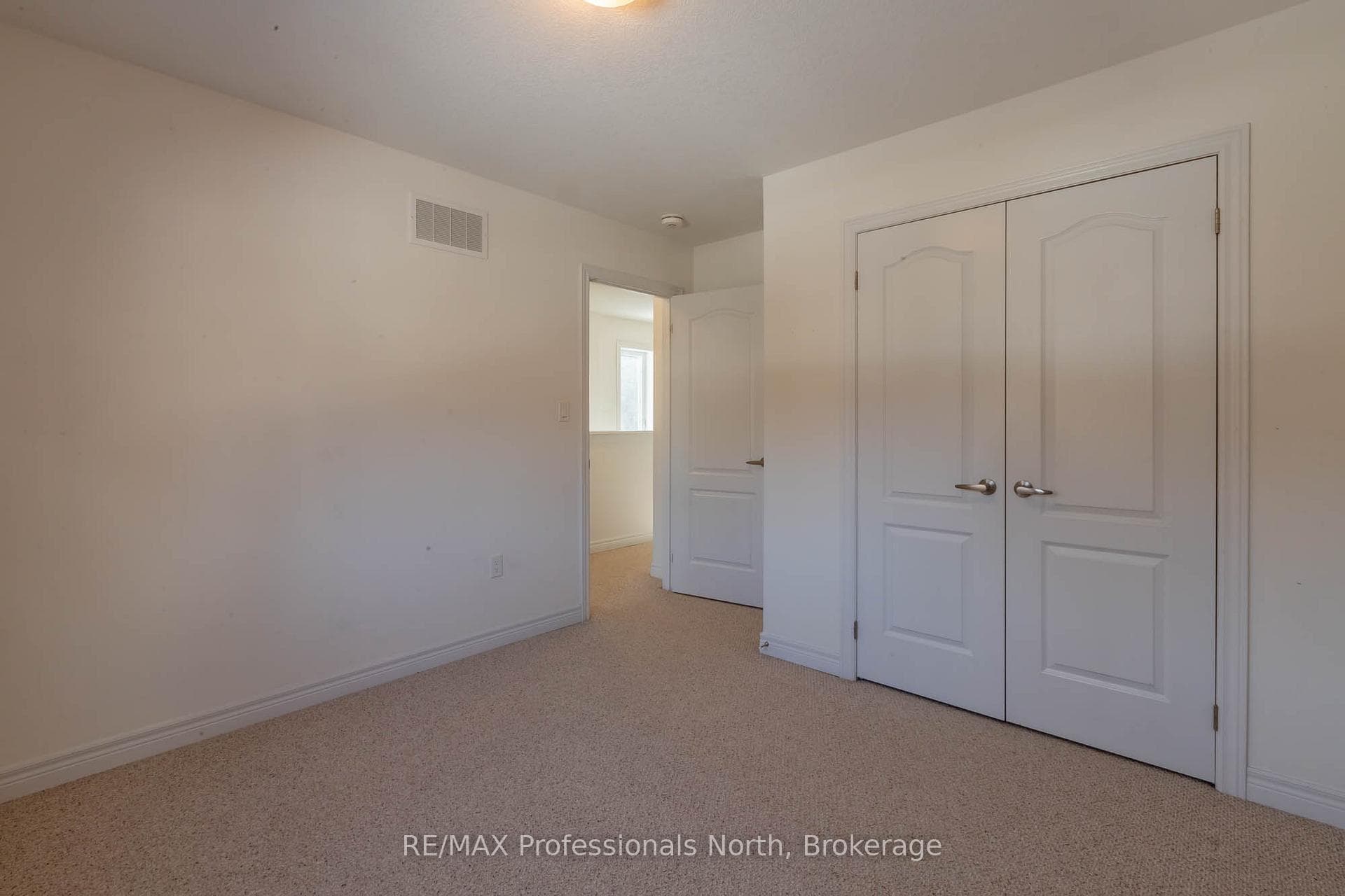 13 Brookside Crossing photo 23