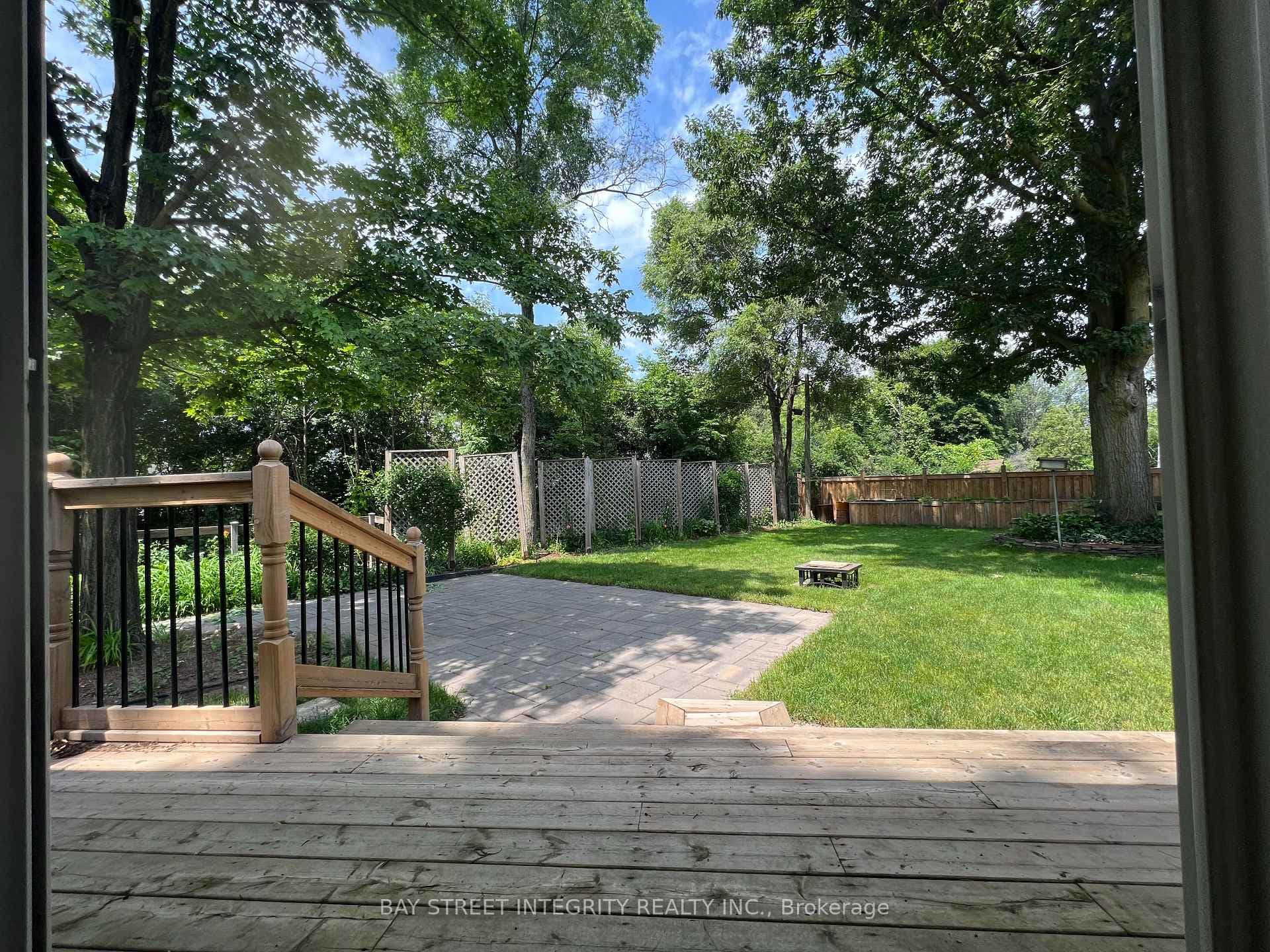 1339 Pinegrove Road Unit 2 photo 17