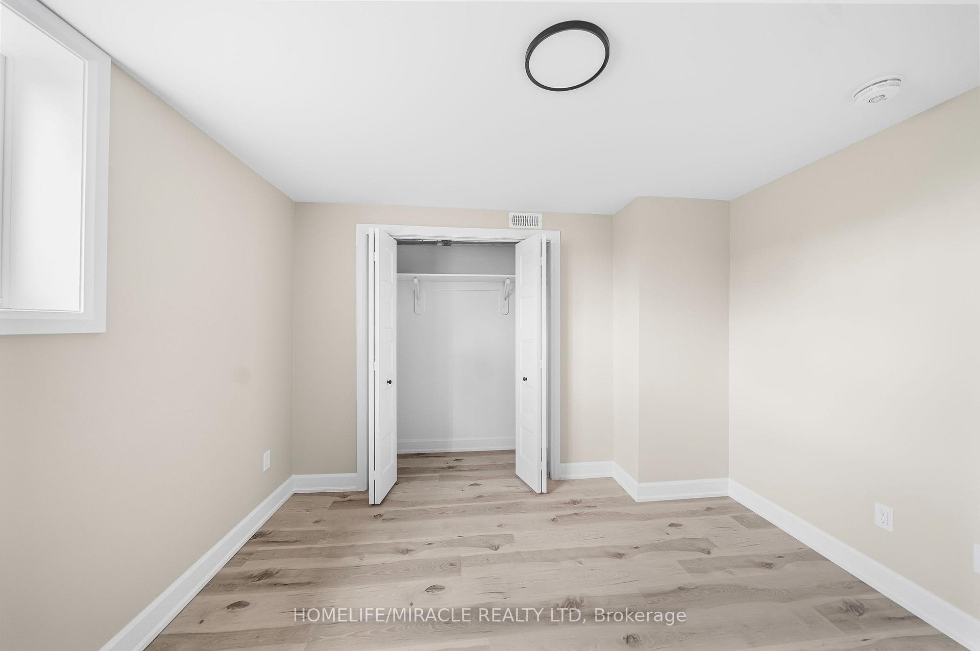 23 A Portland Drive Unit BSMT photo 4