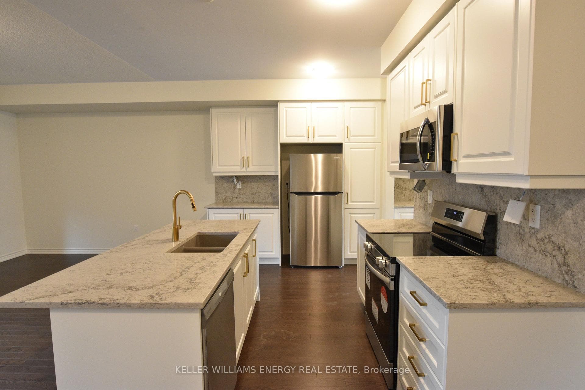 481 Twin Streams Road photo 7