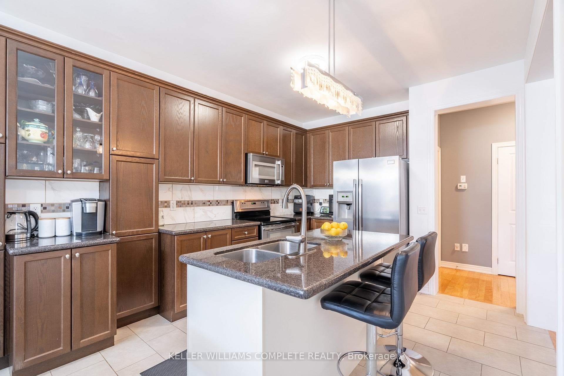 6 Juneberry Road photo 3