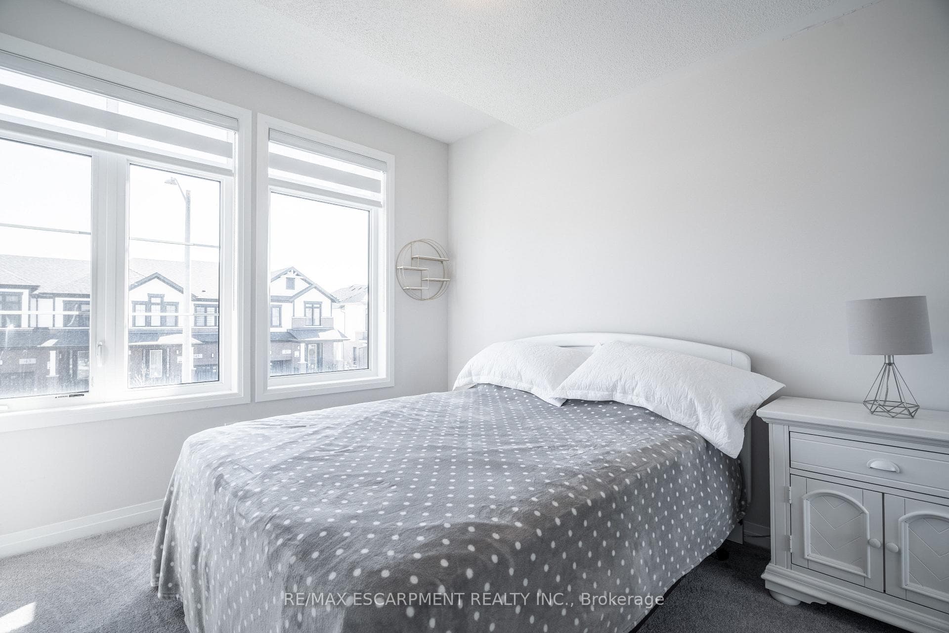 44 Freedom Crescent photo 29