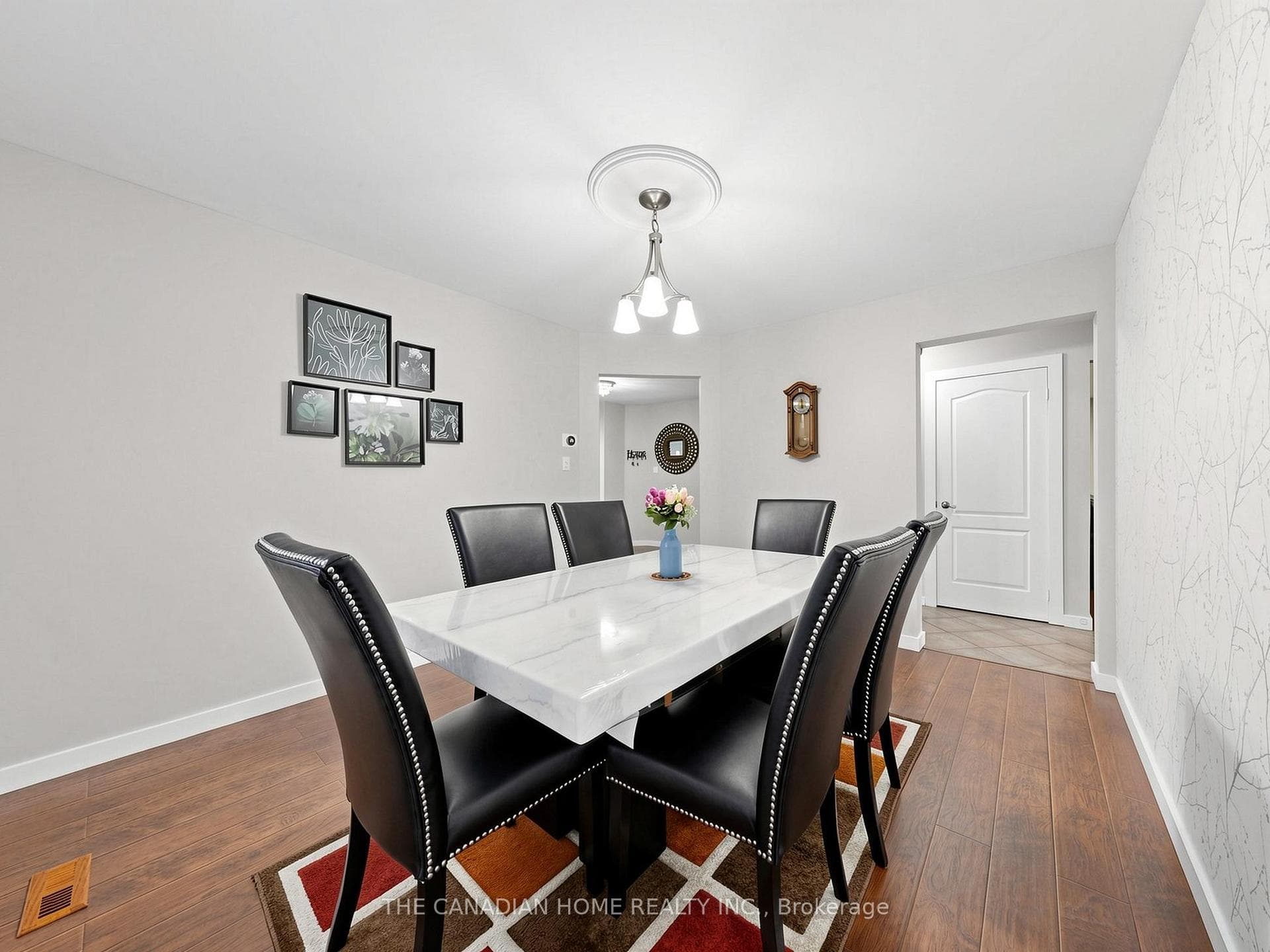 19 Wigston Court photo 14