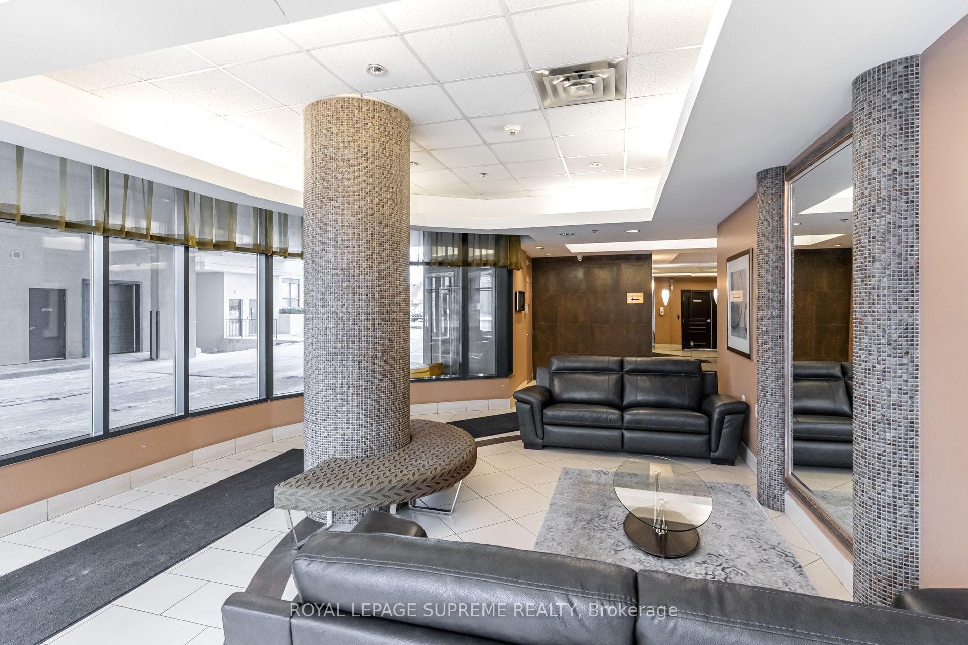 872 Sheppard Avenue Unit 301 photo 20