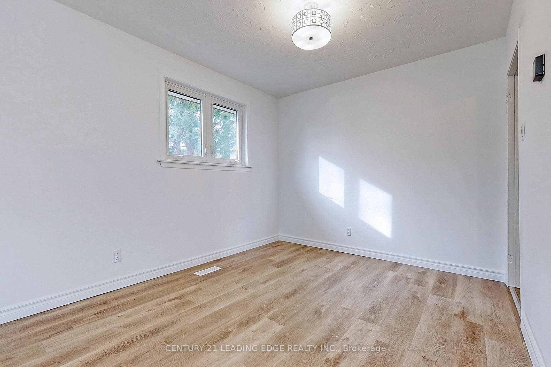 67 Ravine Park Crescent photo 10