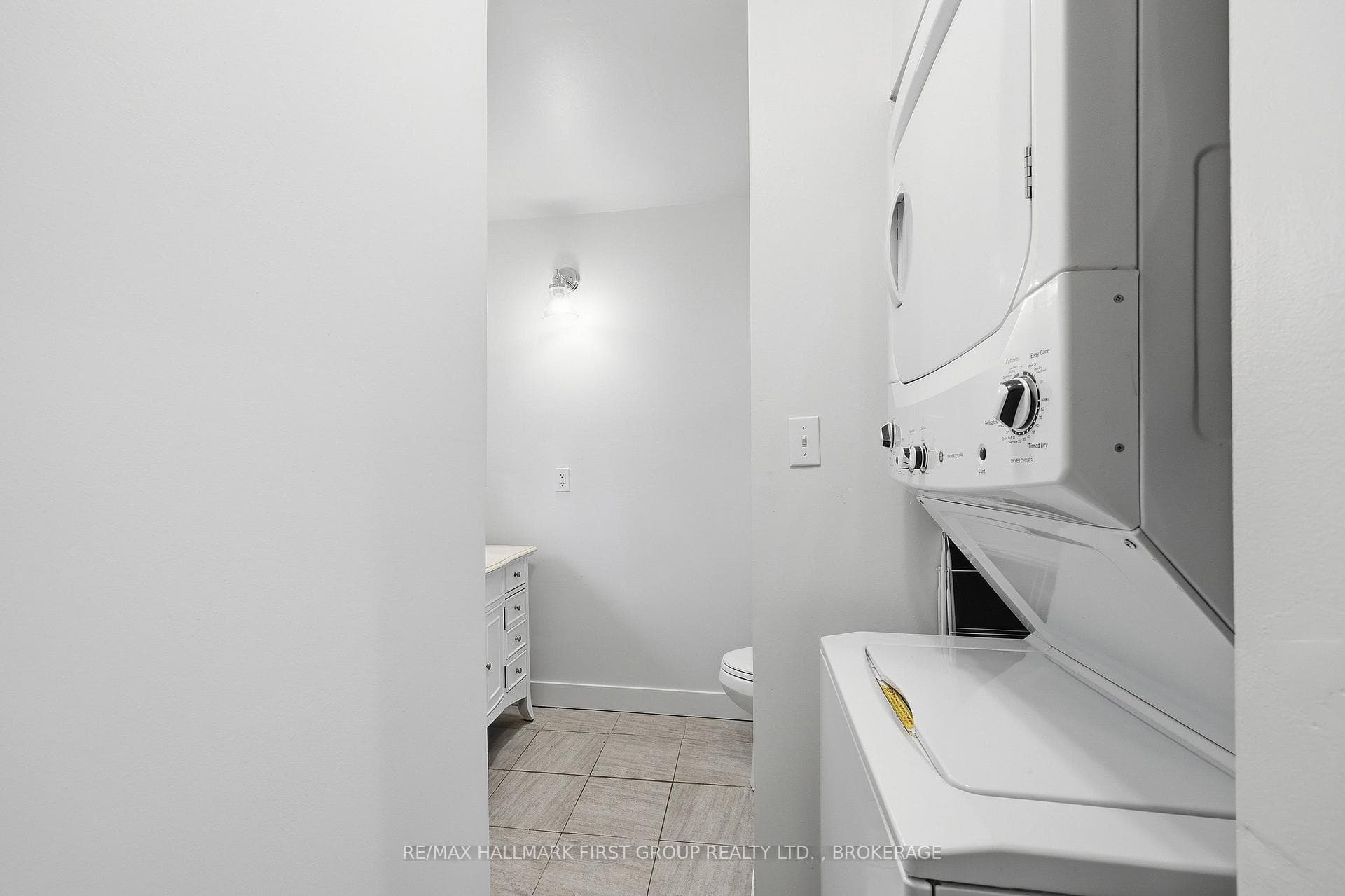 125 Birch Street photo 8