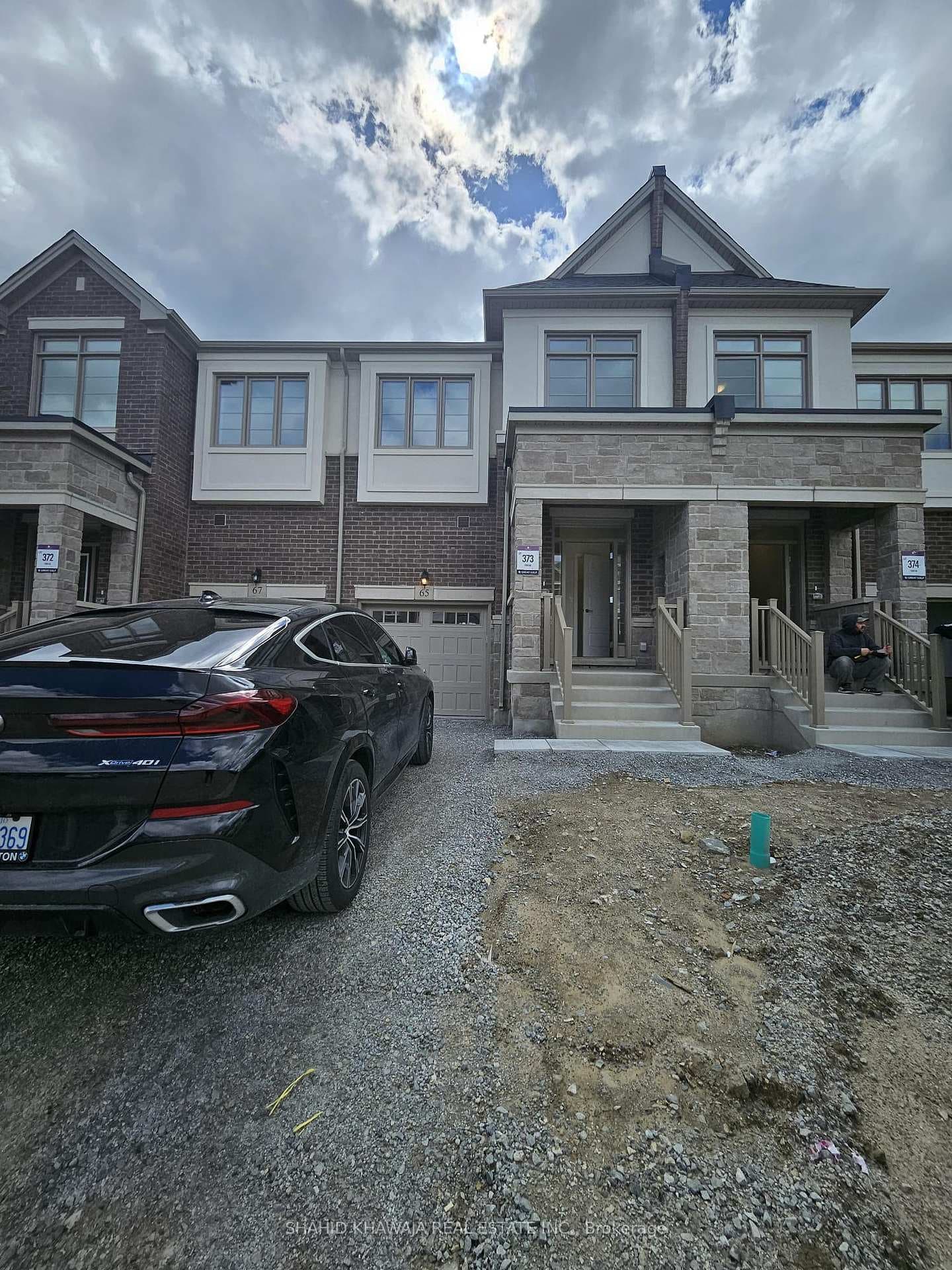 65 Bermondsey Way photo 2