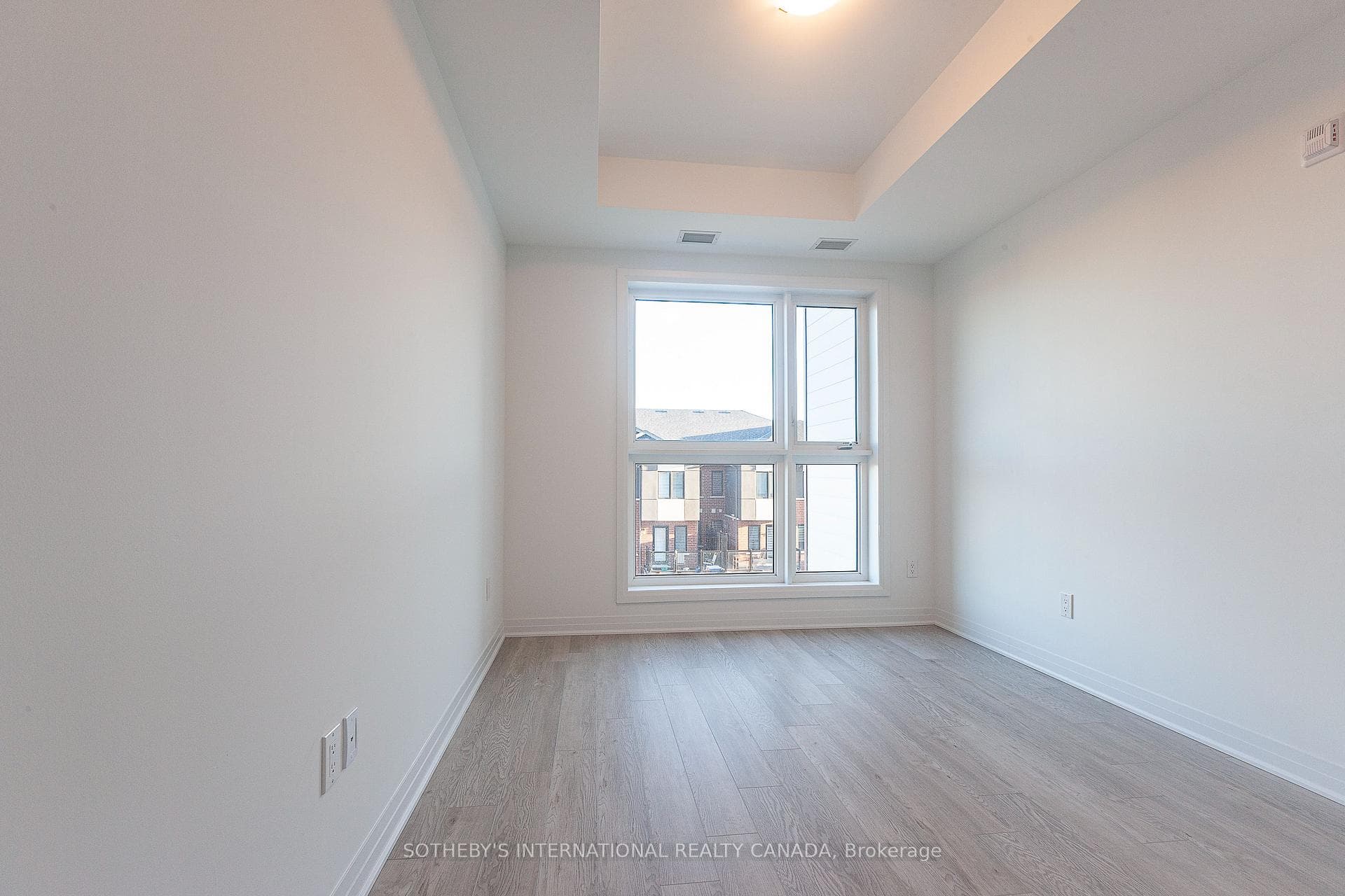 480 Gordon Krantz Avenue Unit 322 photo 27
