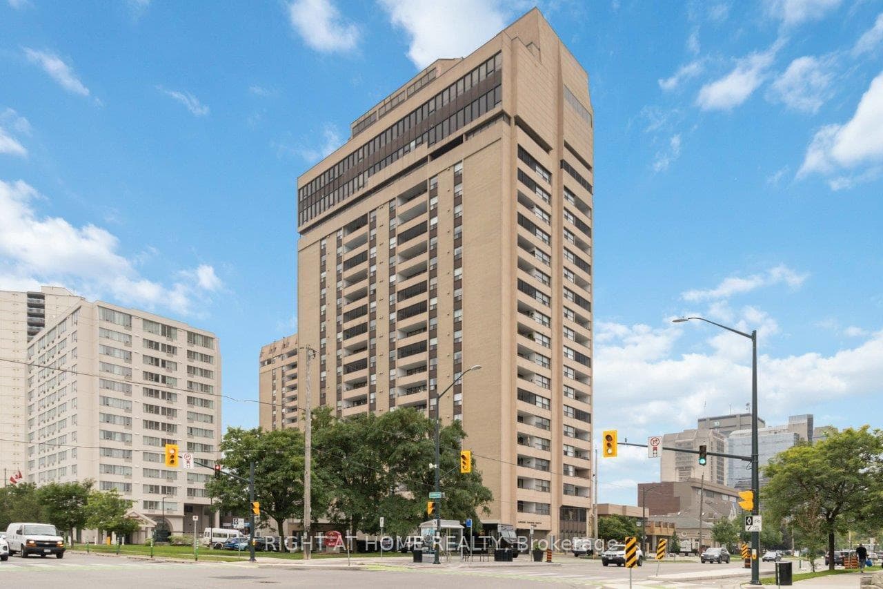 389 Dundas Street Unit 1001 photo 34