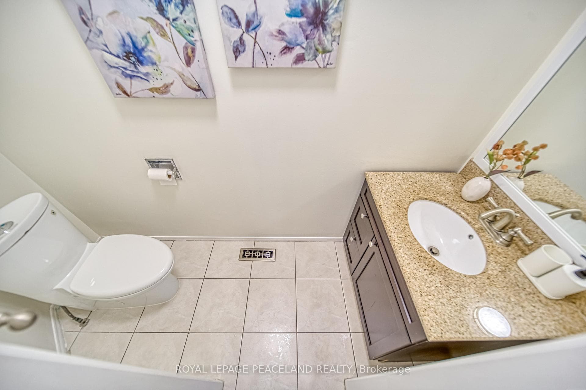 658 Thamesford Terrace photo 14