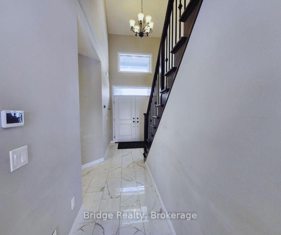 83 Burton Street photo 11