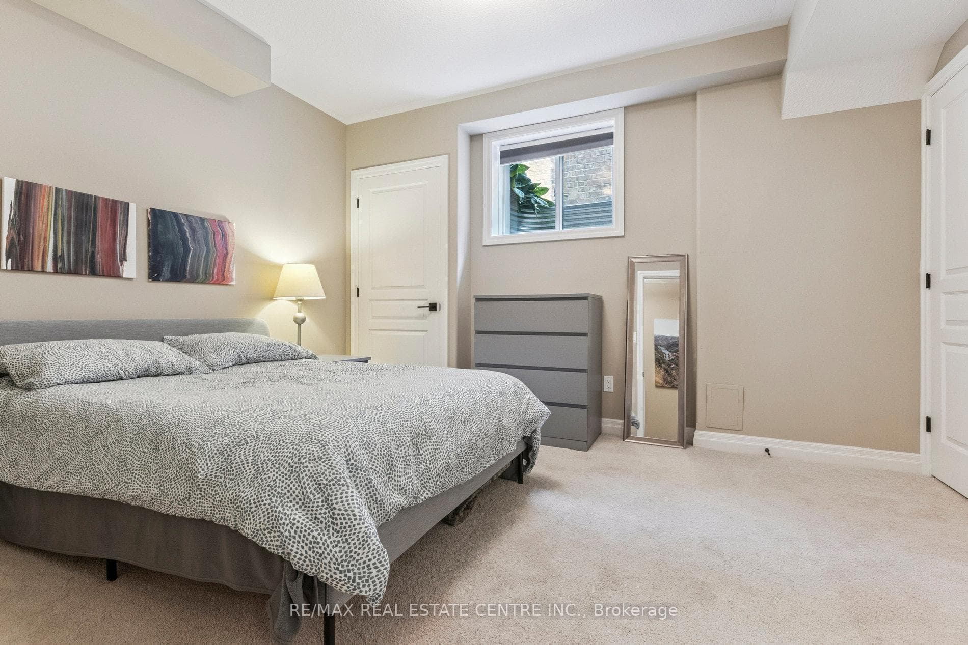 73 Law Drive photo 29
