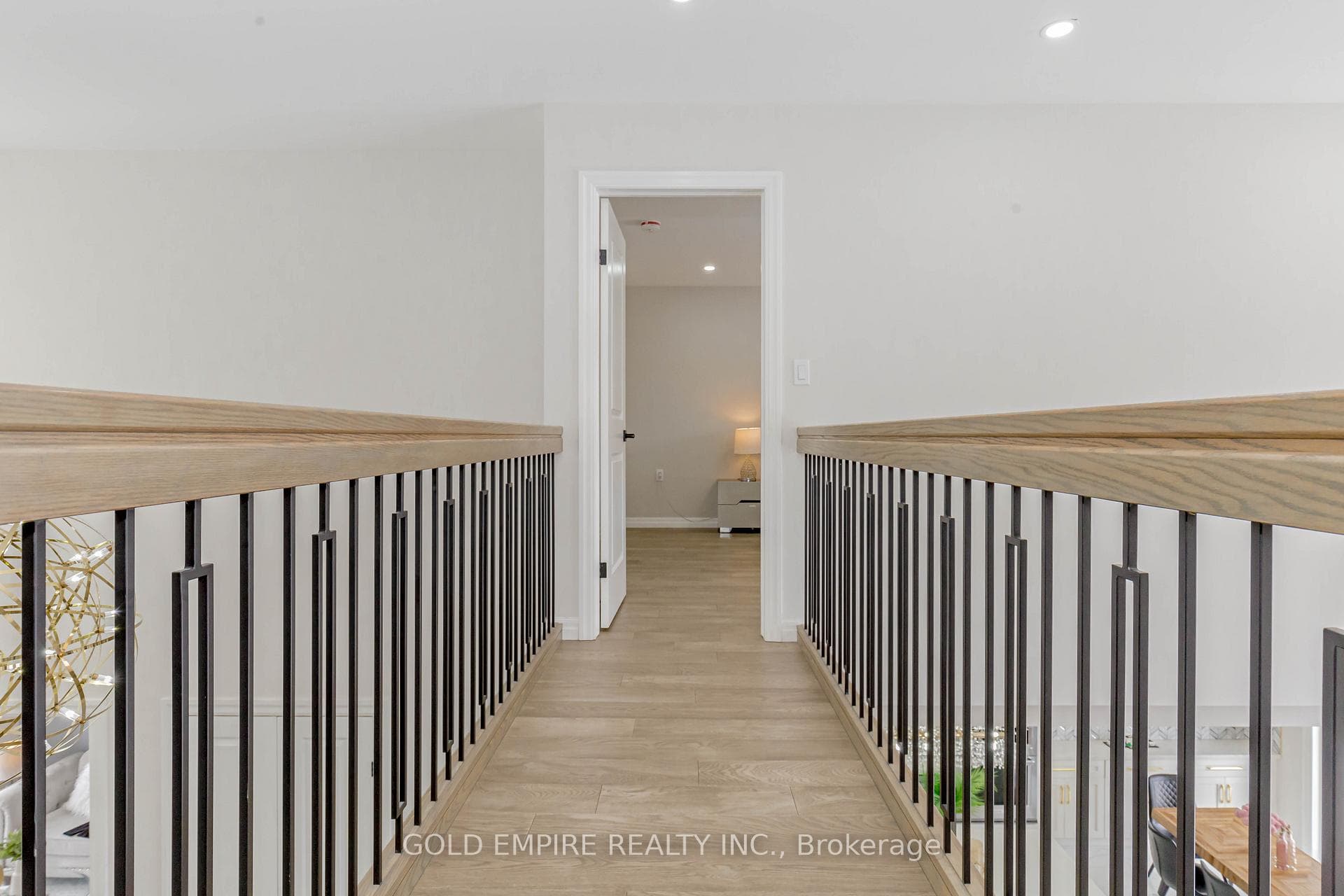 948 TRAILSWAY Avenue photo 25