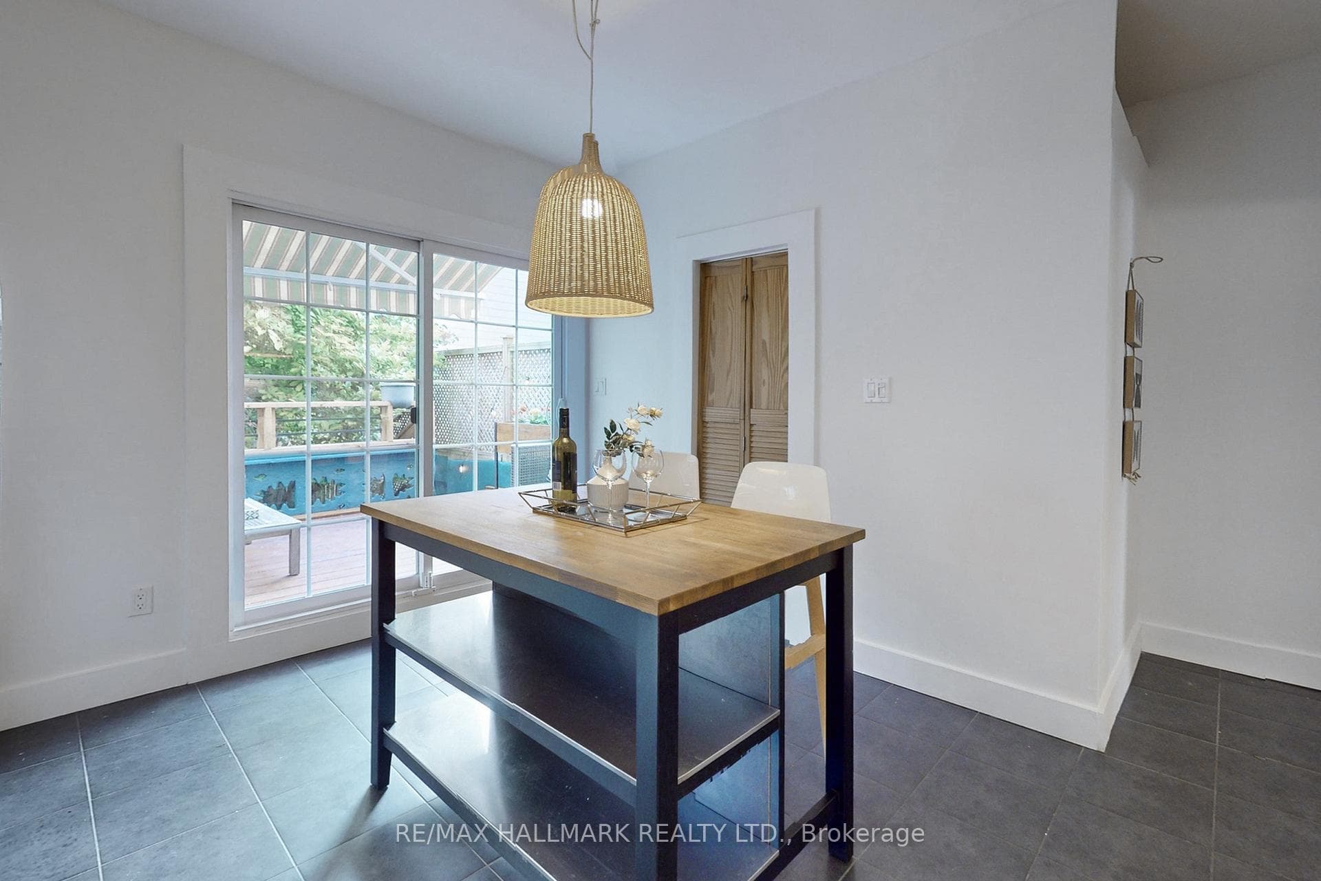112 Jones Avenue photo 10
