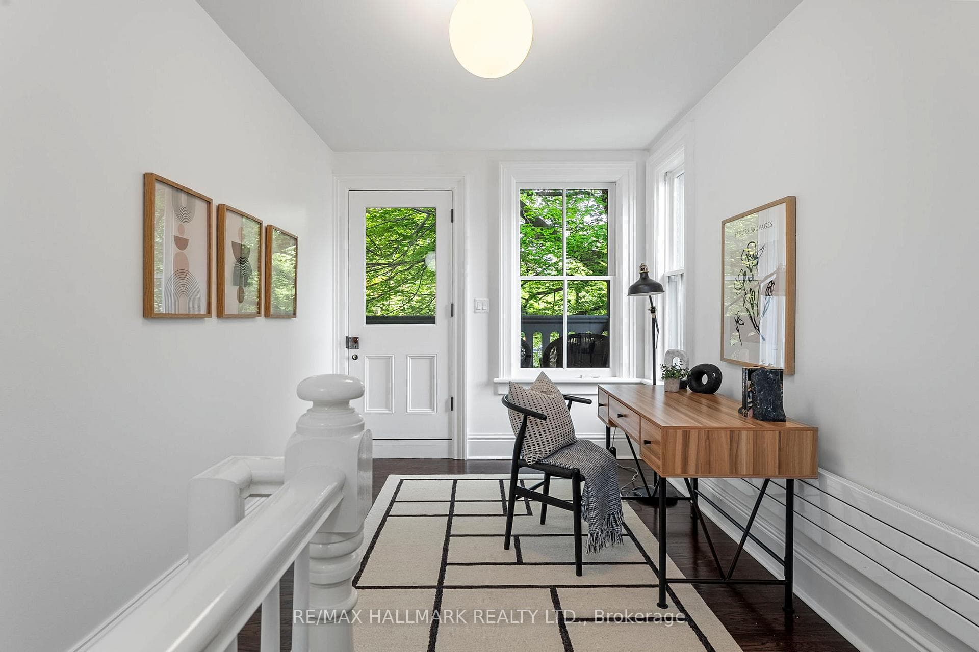 342 Wellesley Street photo 26