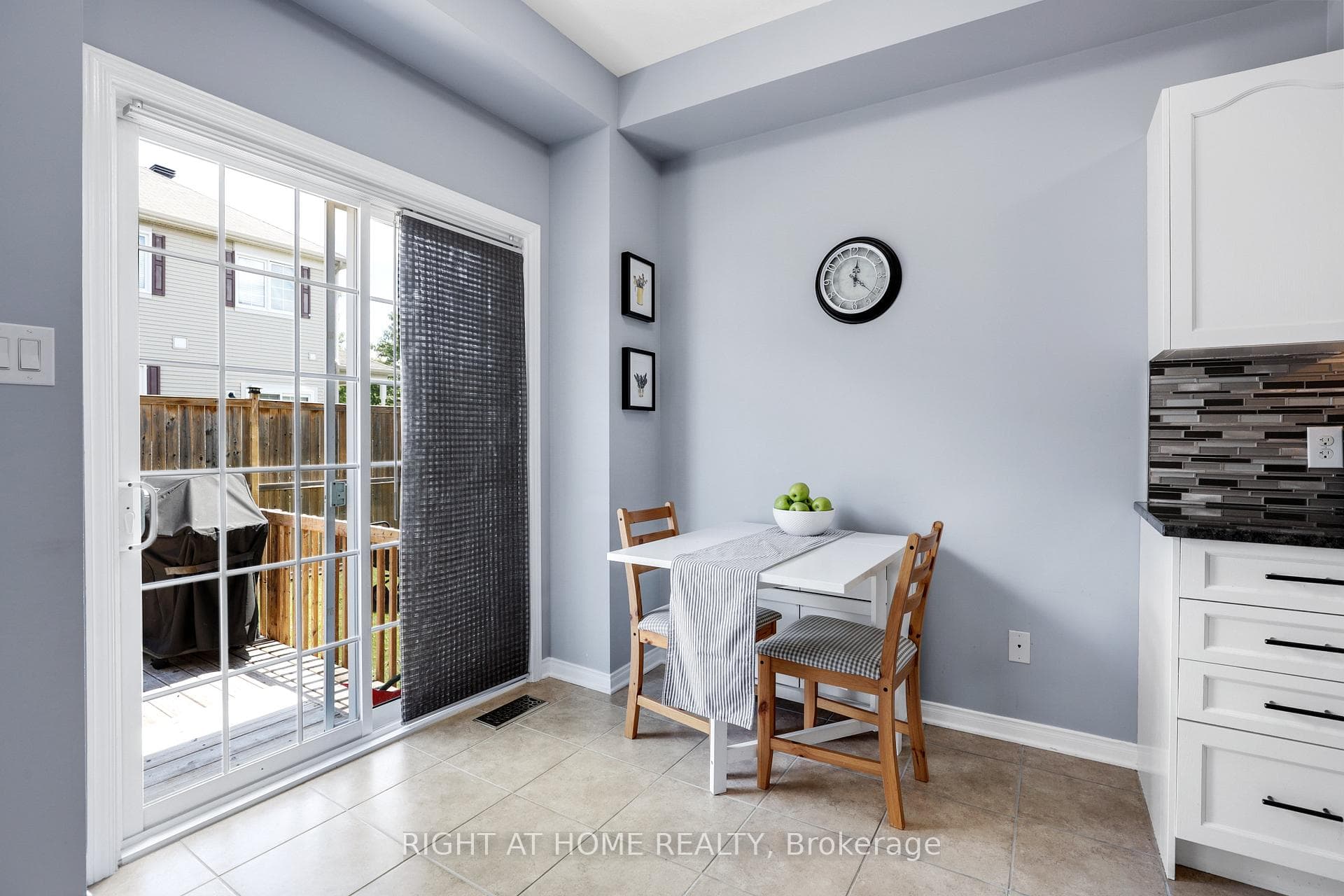 Breakfast Nook and Patio