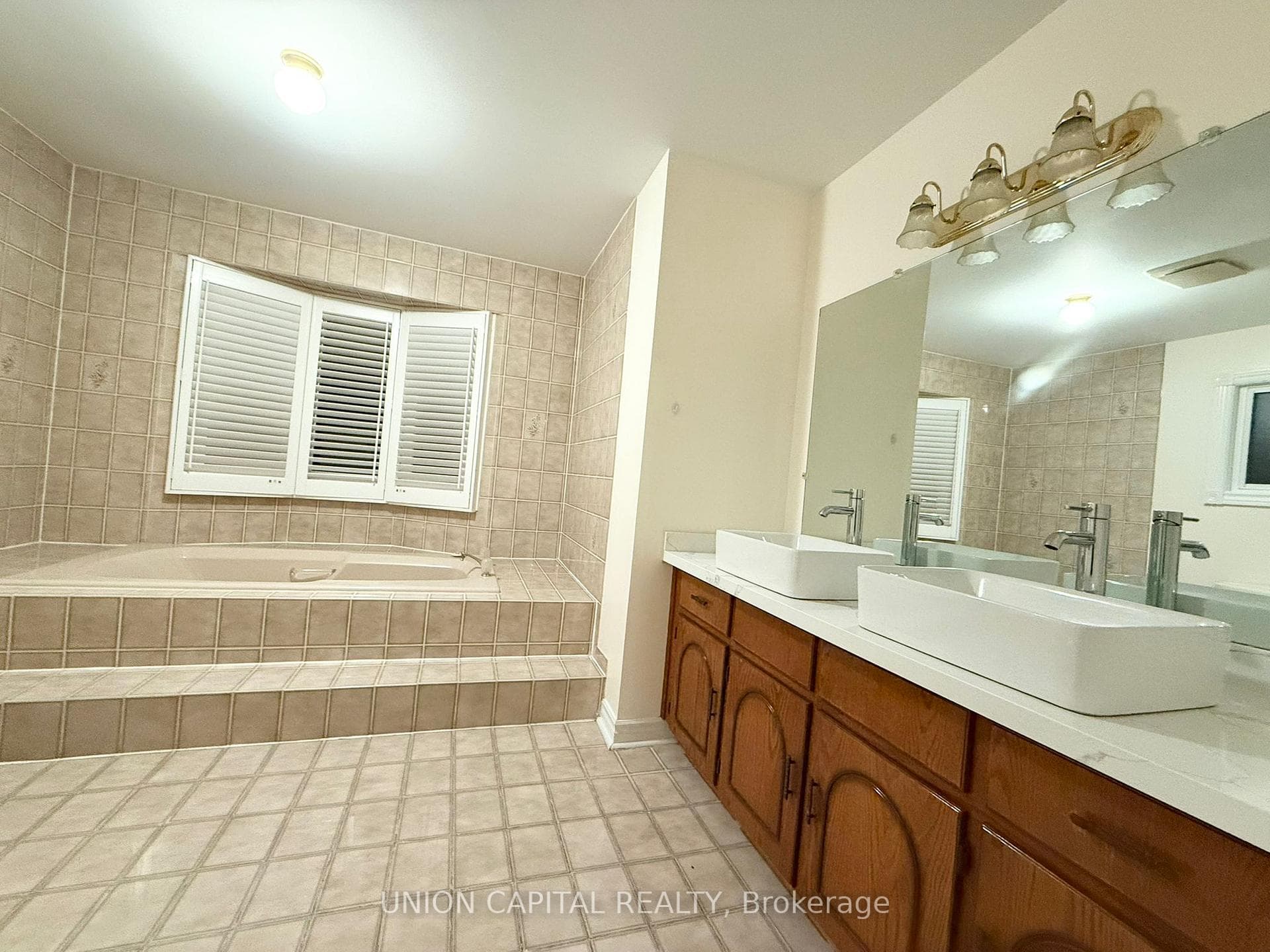 51 Kimbark Crescent photo 19