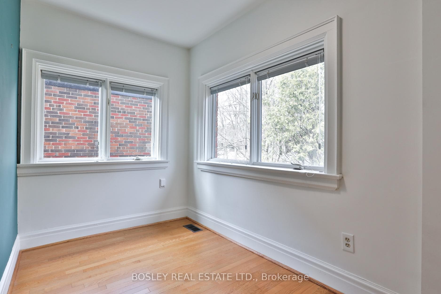 82 Belsize Drive photo 19