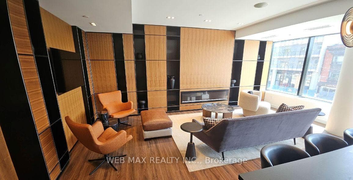 185 Alberta Avenue Unit 401 photo 18
