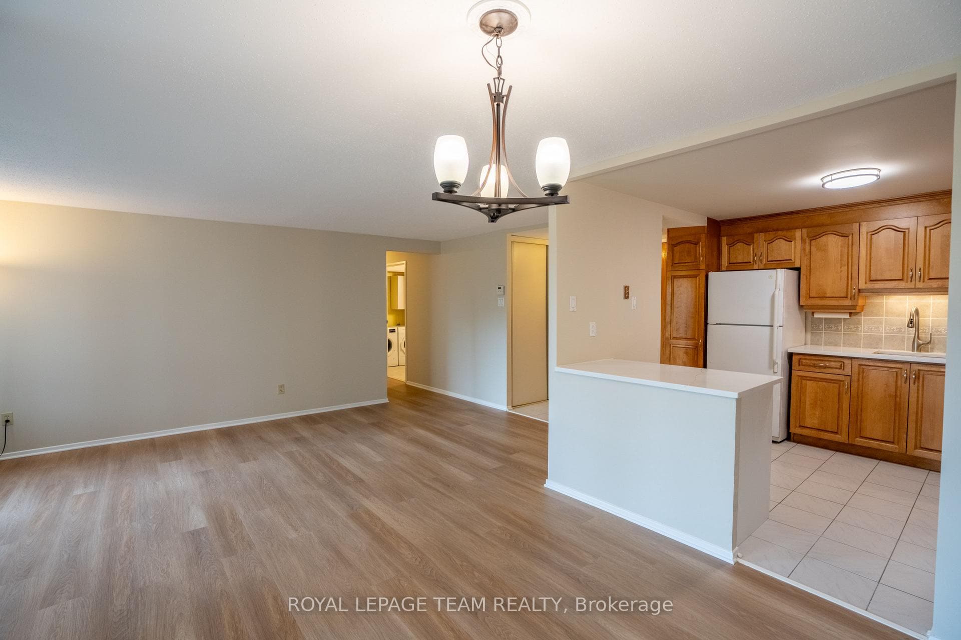 960 Teron Road Unit 401 photo 4