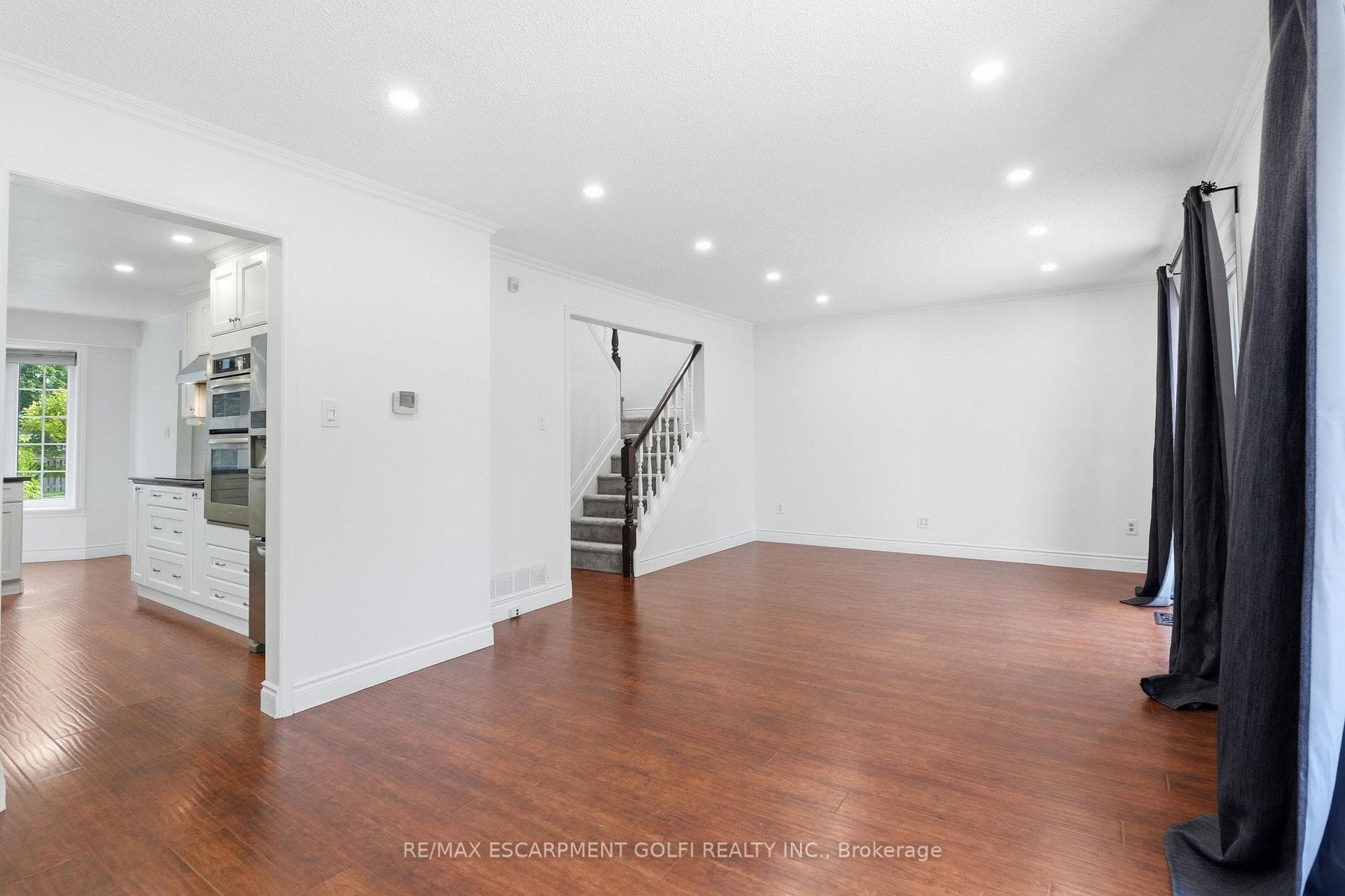 95 Birchpark Drive photo 13