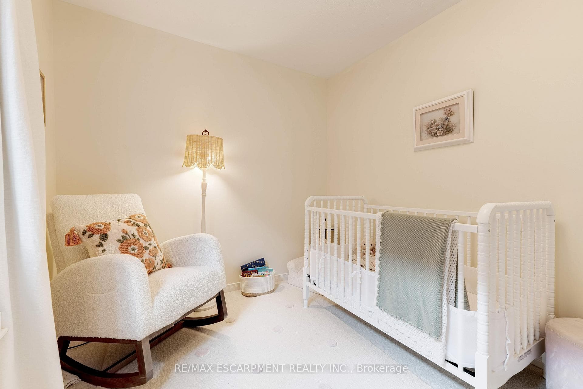 5647 Stella Lane photo 25