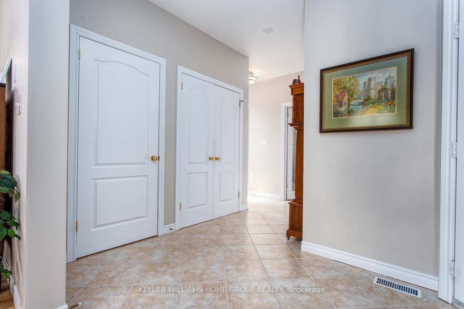 70 Hammet Street photo 11