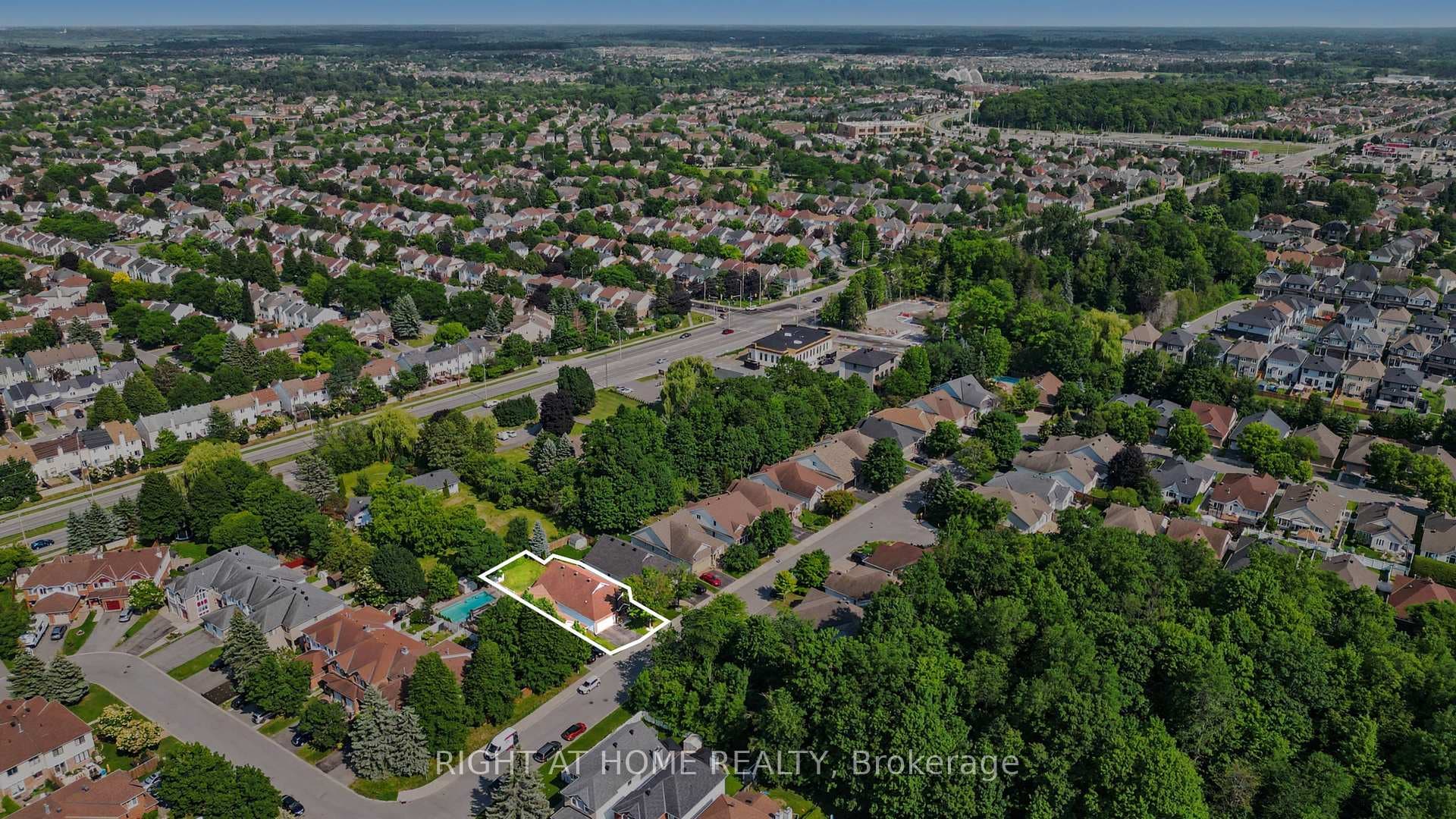 54 Fieldcrest Avenue photo 34