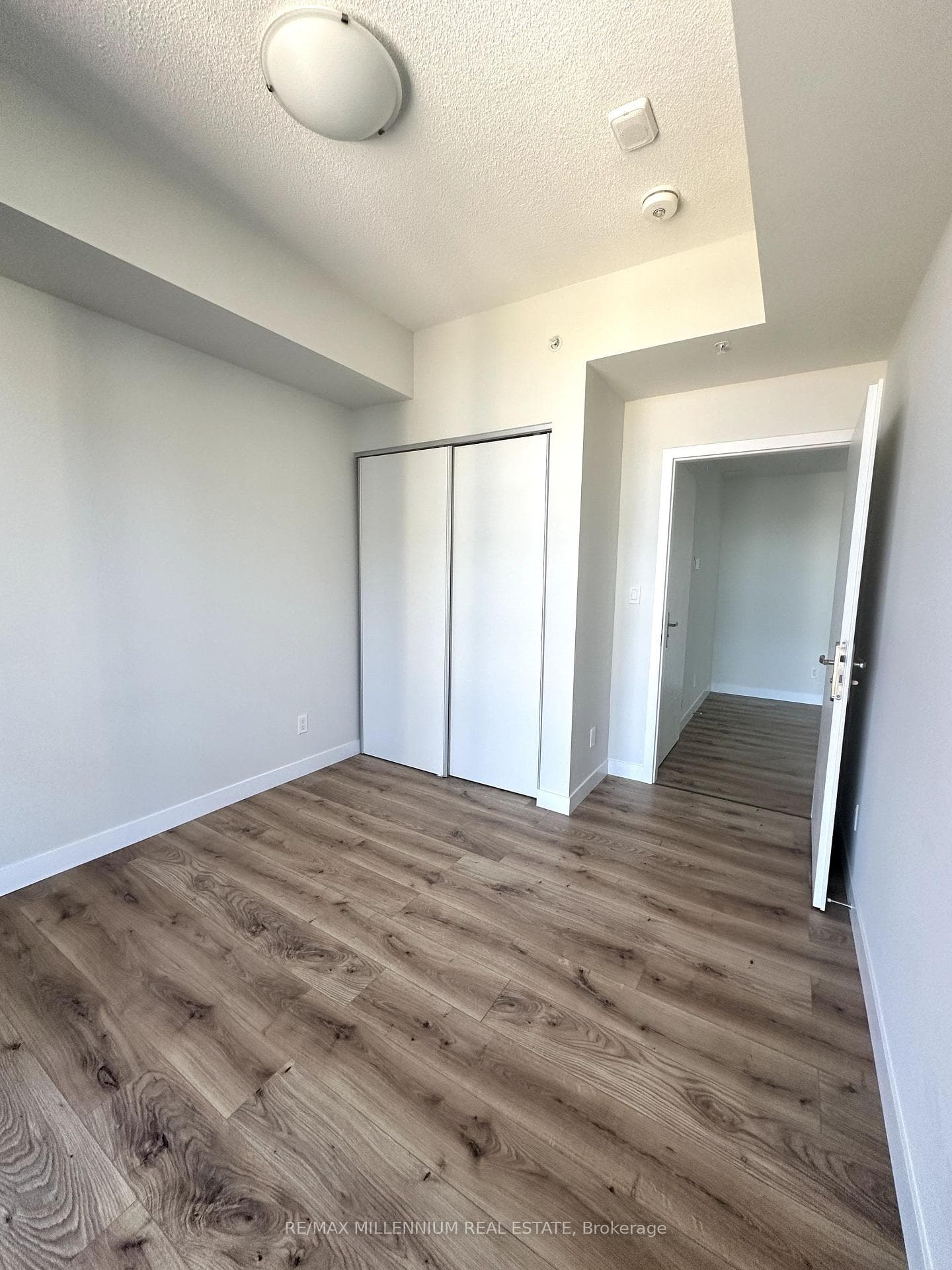 60 Frederick Street Unit 1305 photo 4