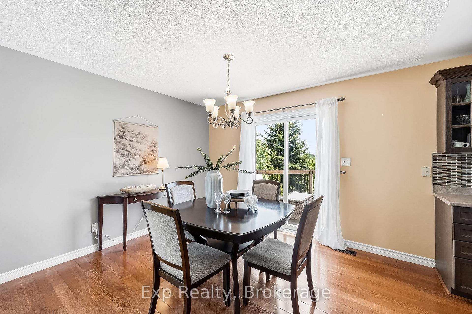 1266 Ashland Drive photo 15