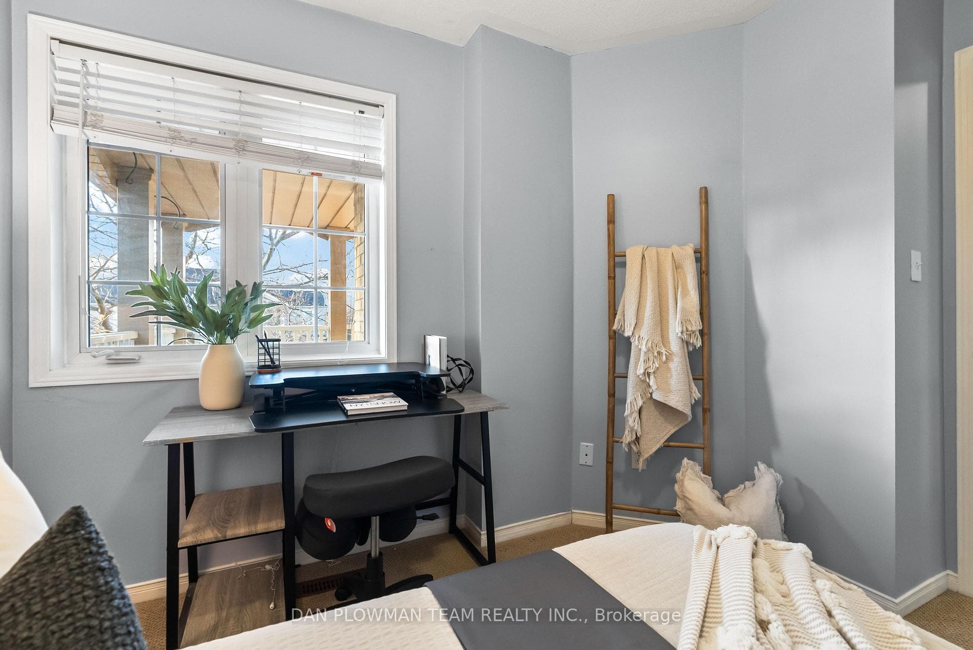 63 Scadding Avenue photo 33