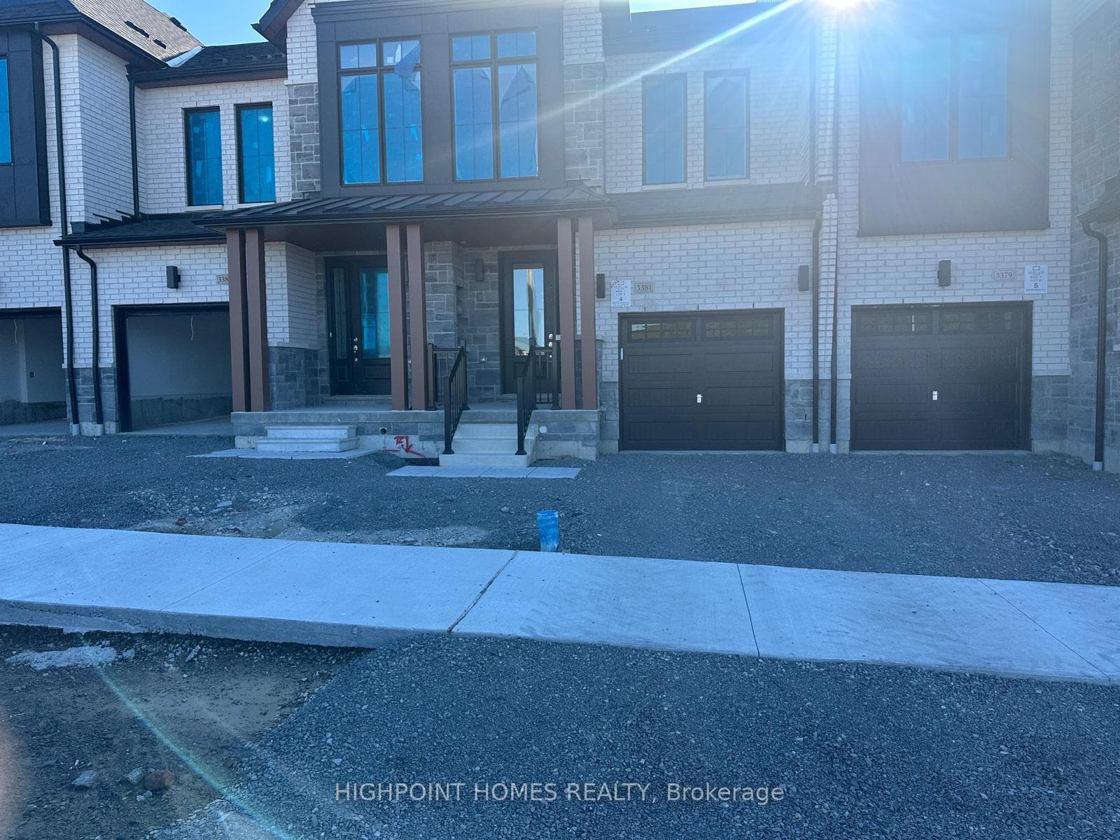 3381 Elsa Storry Avenue photo 4