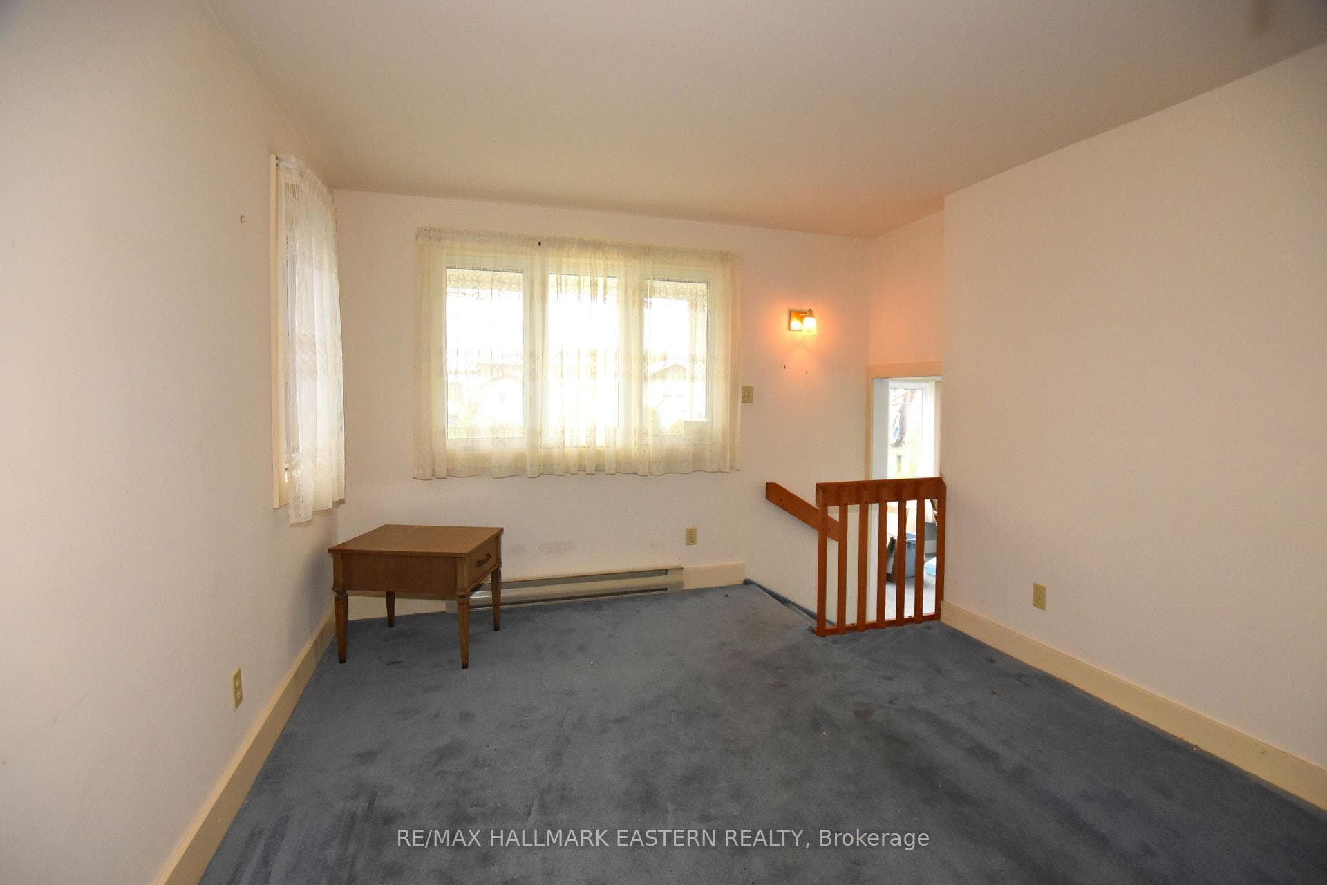 630 Cameron Street photo 8