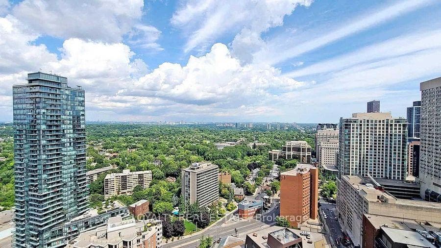 1 Yorkville Avenue Unit 2911 photo 23
