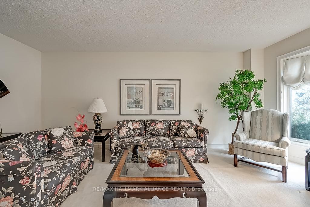 407 Bonny Meadow Road photo 9