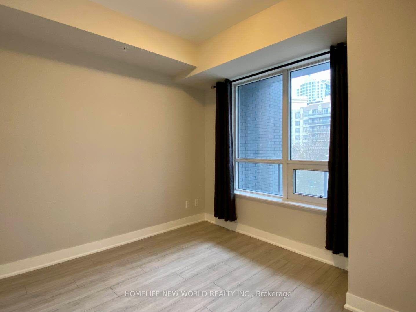 7 Kenaston Gardens Unit 126 photo 12