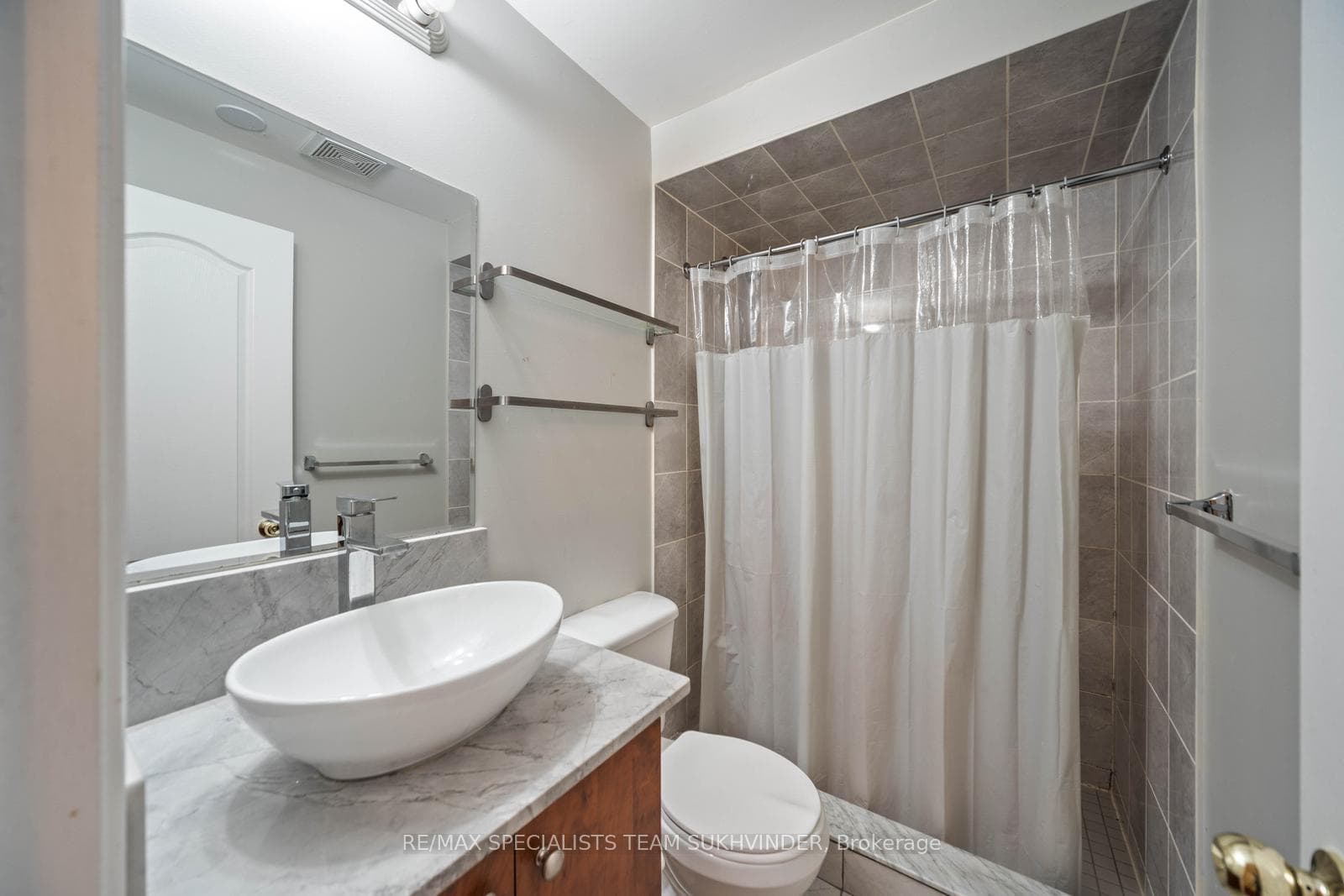 32 Sedgeway Heights photo 38