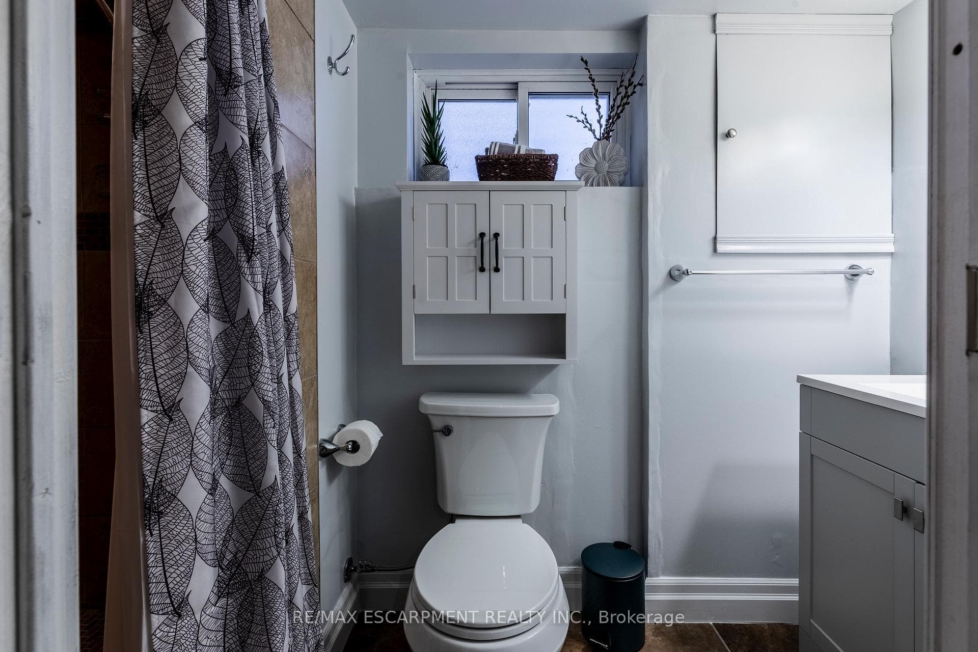 118 JULIAN Avenue photo 30