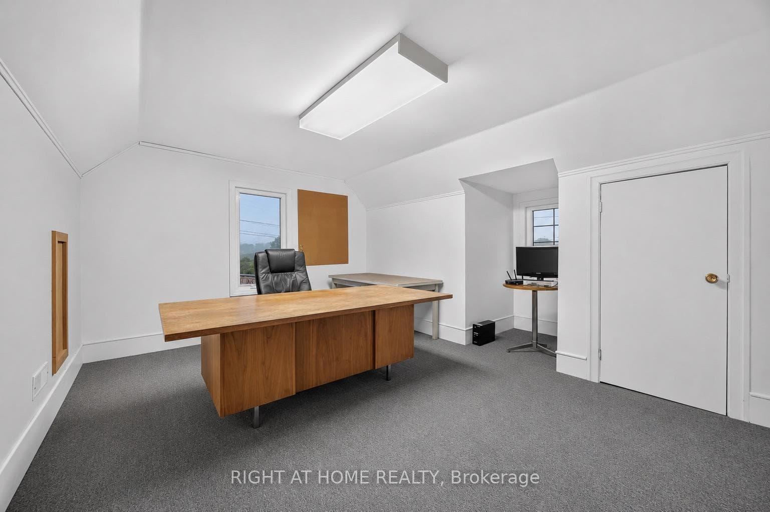 UPPER OFFICE #1