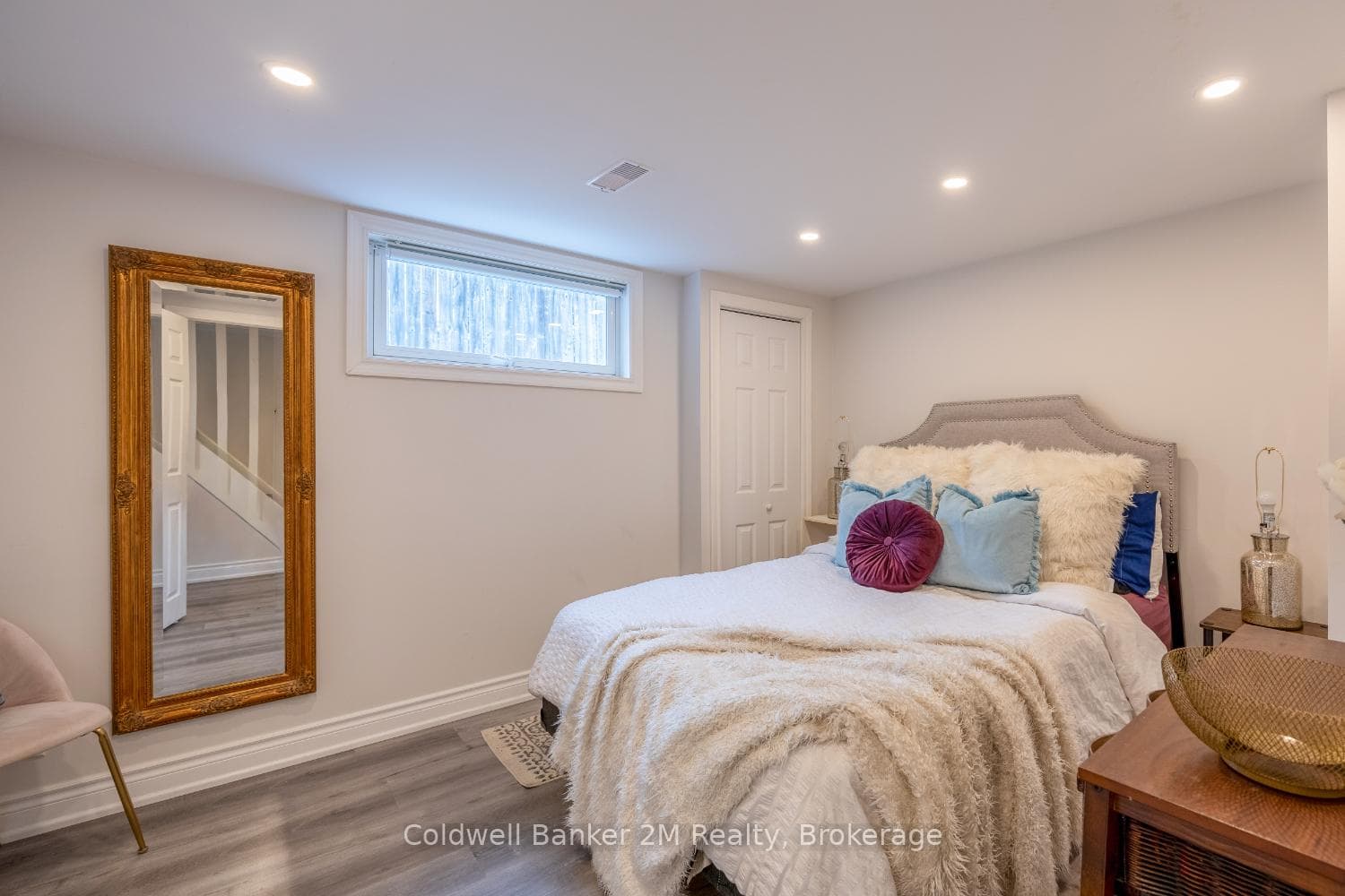 152 Taunton Road photo 24