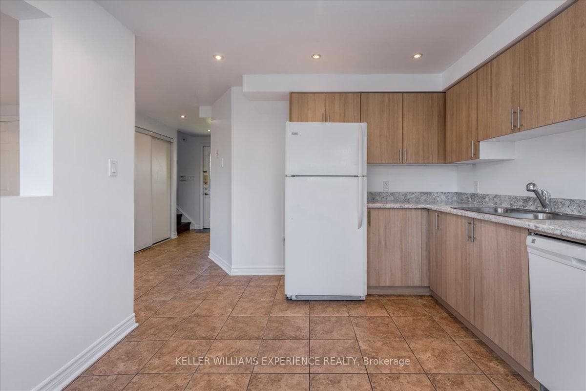 4 Tunbridge Road photo 8