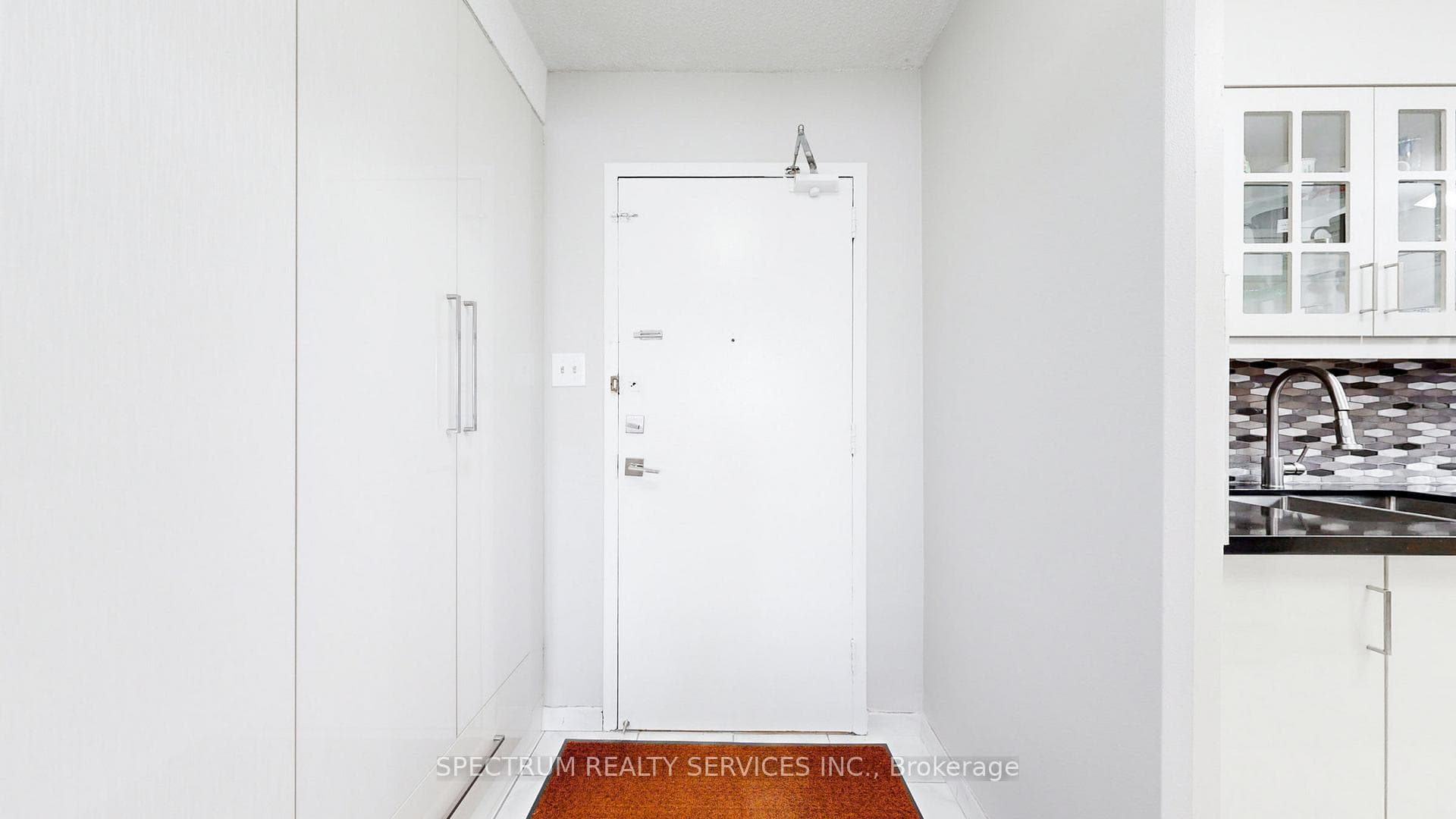 2835 Islington Avenue Unit 805 photo 3